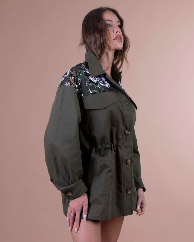 CLARA giacca verde militare con applicazioni